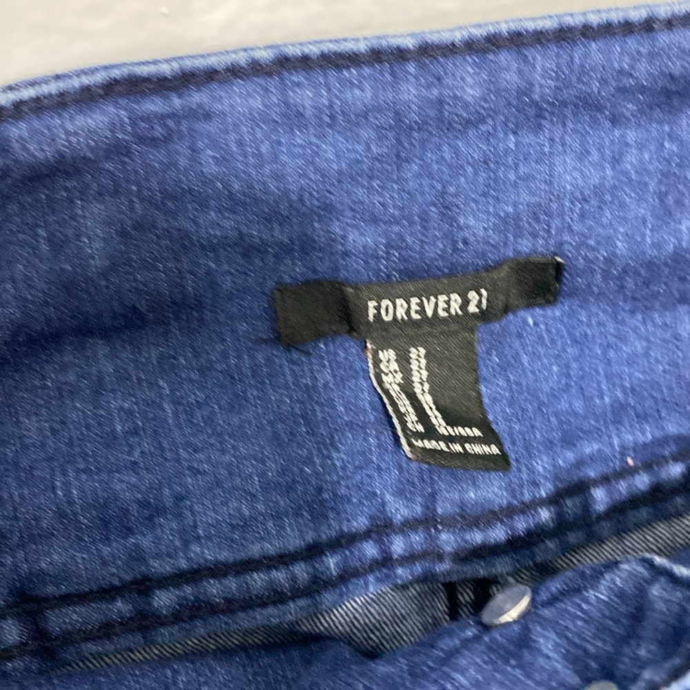JEANS 4X$20 - Picture 3 of 4